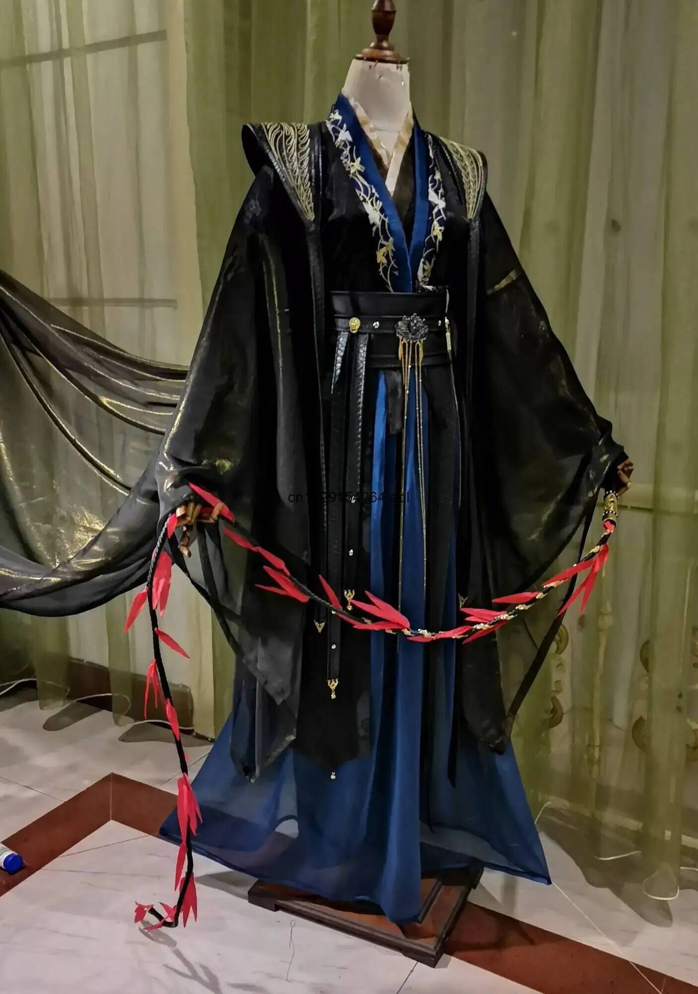 Anime Cosplay Cat - Mo Ran, Anjing Husky dan Kucing