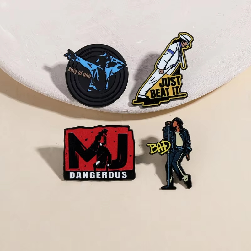 1pcs Pin Penari Pop Michael Ja - Hunter X Hunter Uniform ulasan dan harga